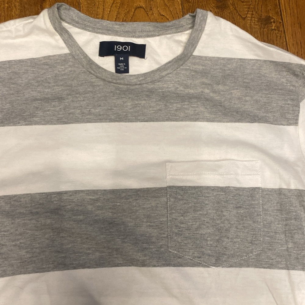 1901 Short Sleeve Front Pocket Cotton Tshirt - Picture 2 of 3